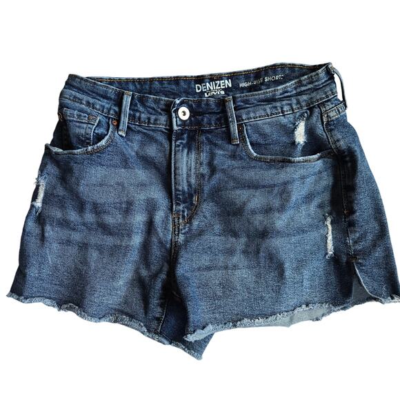 Denizen from Levi's Women's High Rise Distressed Raw Hem Denim Shorts size 4 - Picture 1 of 15